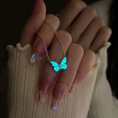 Colar Borboleta que Ilumina – (OFERTA 2x1) ✨🦋